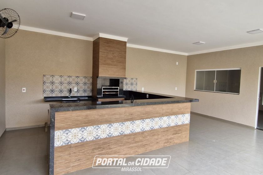 Casa &agrave; venda - 200m&sup2; - Residencial Regissol I