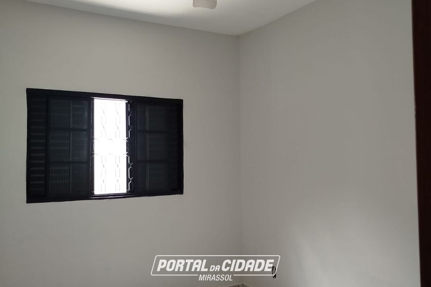 Casa &agrave; venda - 140m&sup2; - Residencial Regissol I