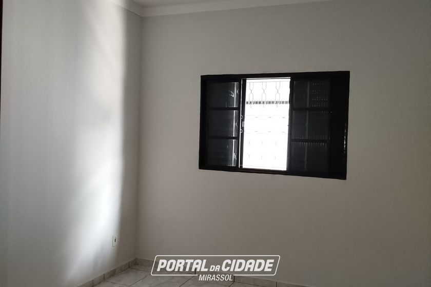Casa &agrave; venda - 140m&sup2; - Residencial Regissol I