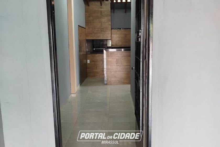 Casa &agrave; venda - 140m&sup2; - Residencial Regissol I