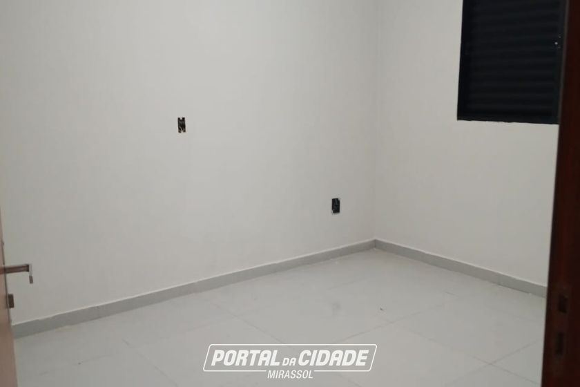 Casa &agrave; venda - 150m&sup2; - Vale do Sol