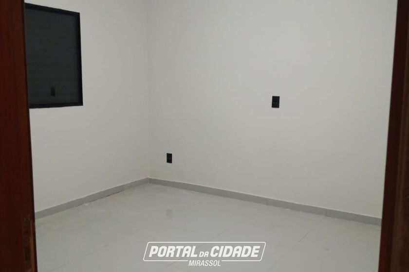 Casa &agrave; venda - 150m&sup2; - Vale do Sol