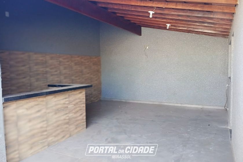 Casa &agrave; venda - 150m&sup2; - Vale do Sol