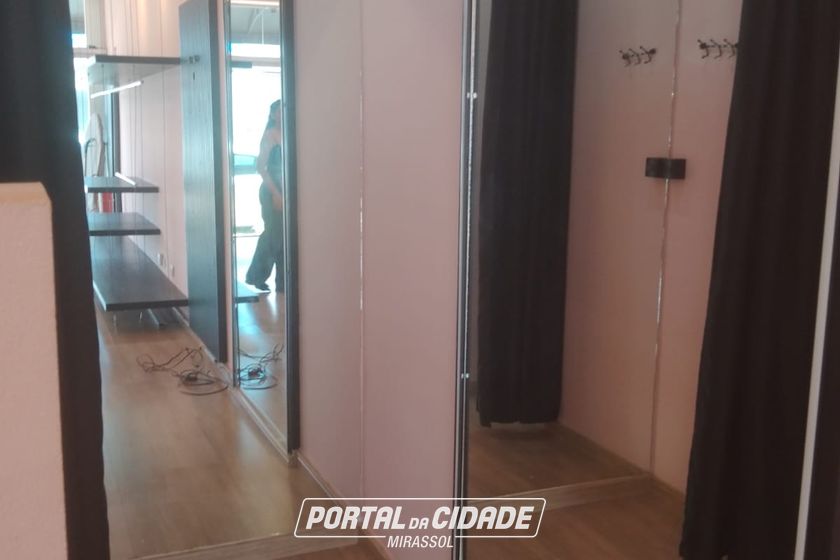 Sal&atilde;o Comercial para alugar - 50m&sup2; - Centro