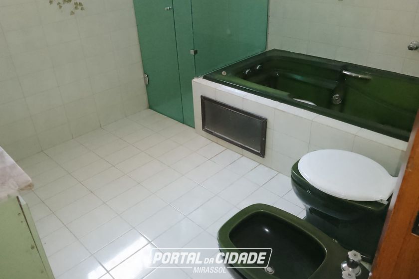 Casa para alugar - 205m&sup2; - Santa Cruz