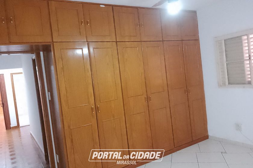 Casa para alugar - 205m&sup2; - Santa Cruz