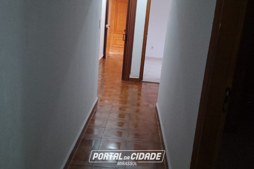 Casa para alugar - 205m&sup2; - Santa Cruz