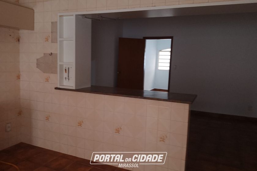 Casa para alugar - 205m&sup2; - Santa Cruz