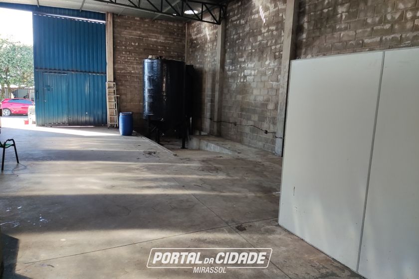Sal&atilde;o Comercial &agrave; venda - 96m&sup2; - Jardim Ouro Verde