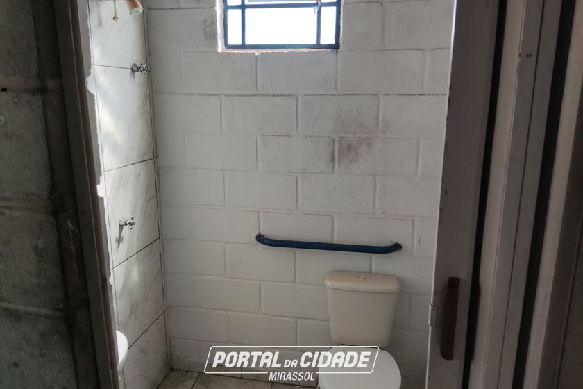 Sal&atilde;o Comercial &agrave; venda - 96m&sup2; - Jardim Ouro Verde