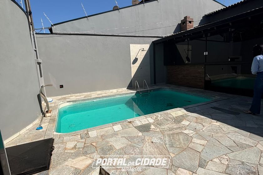 Casa para alugar - 150m&sup2; - Jardim Alvorada