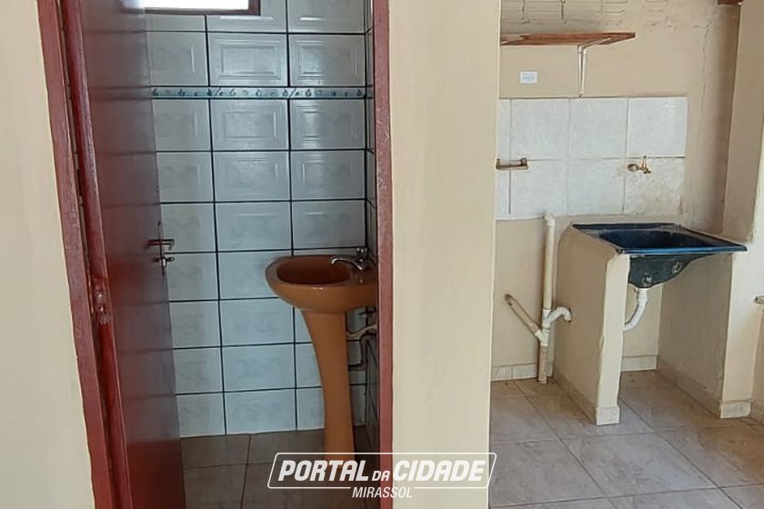 Casa para alugar - 100m&sup2; - Parque Jos&eacute; Maria Navarrete