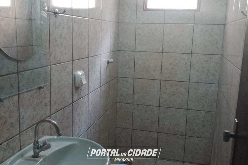 Casa para alugar - 150m&sup2; - Centro