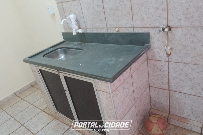 Casa para alugar - 150m&sup2; - Centro