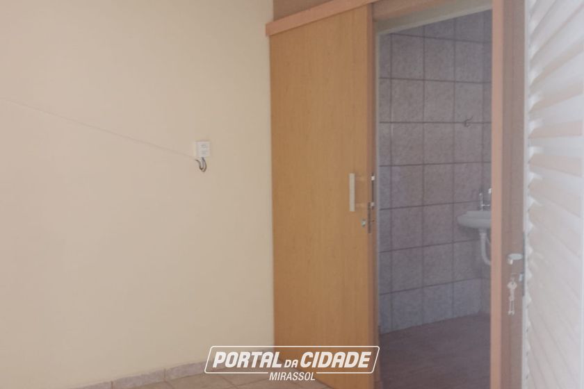Casa para alugar - 150m&sup2; - Centro