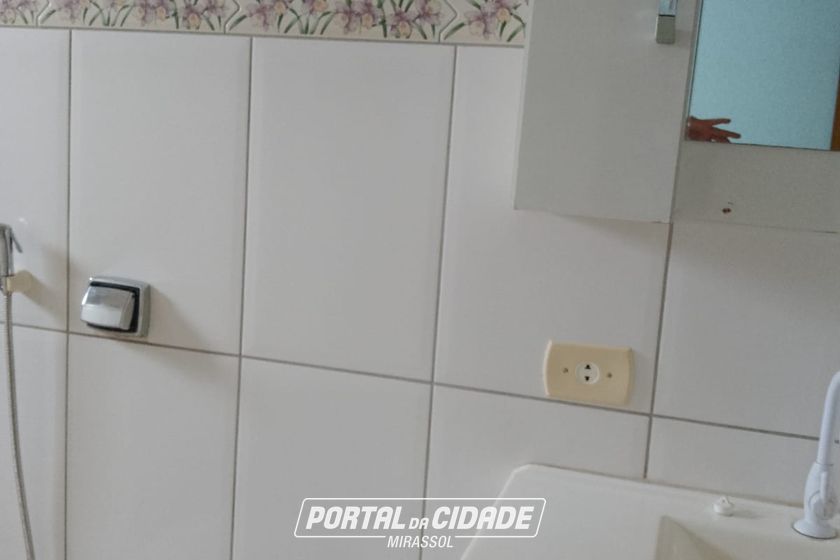 Casa para alugar - 109m&sup2; - Residencial Regissol I