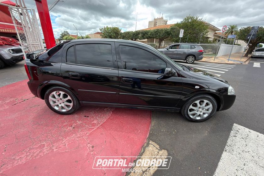 Chevrolet Astra