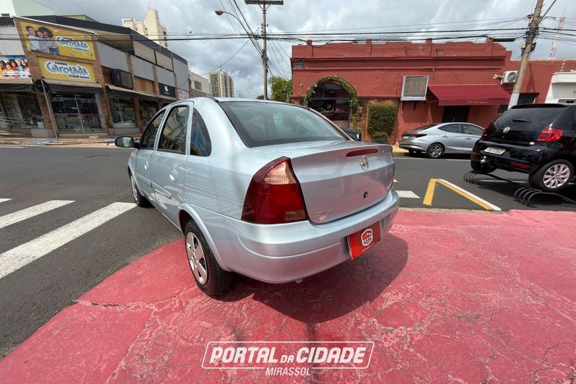 Chevrolet Corsa