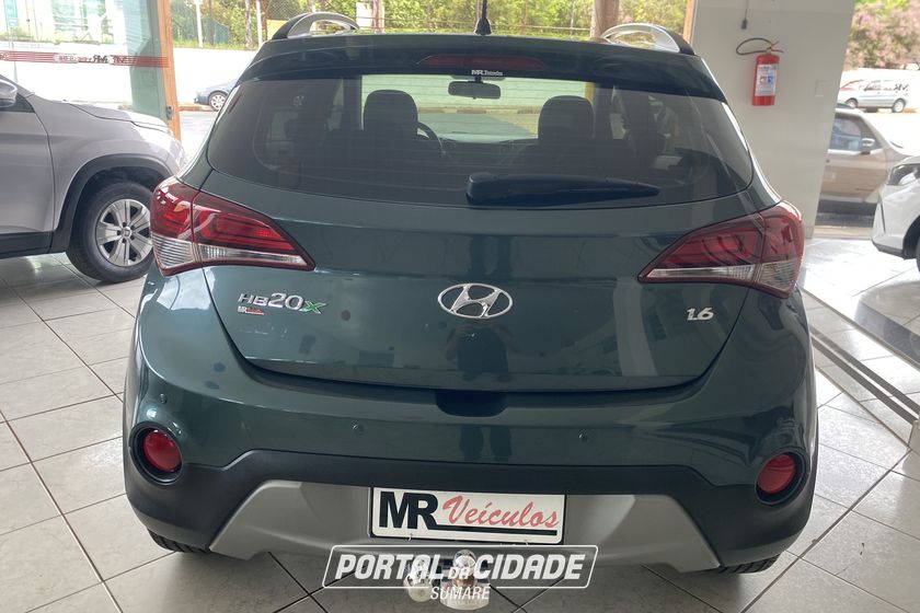 Hyundai HB20X