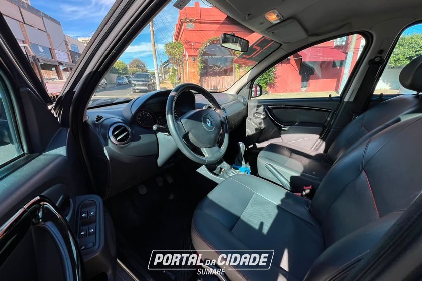 Renault SANDERO