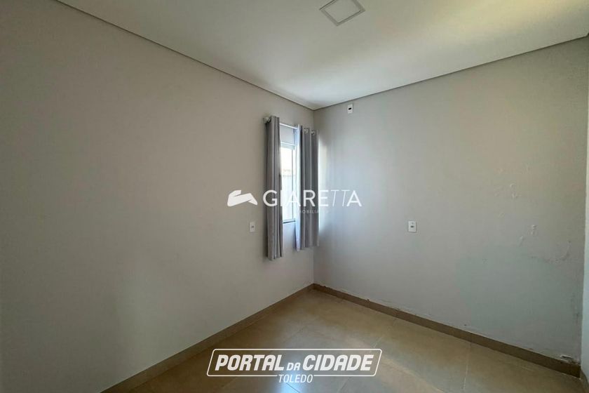 Casa &agrave; venda - 95m&sup2; - JARDIM COOPAGRO