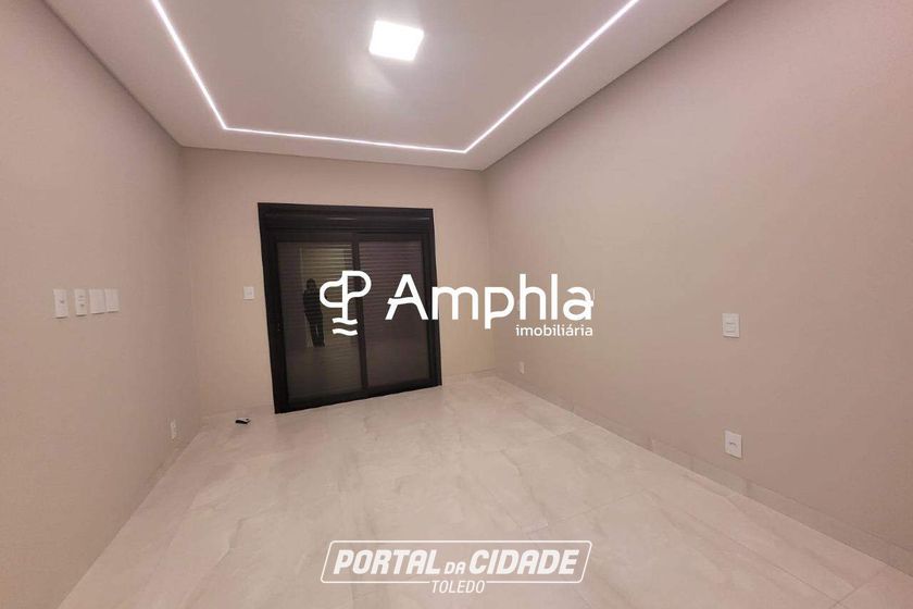 Sobrado &agrave; venda - 158m&sup2; - Recanto Tropical