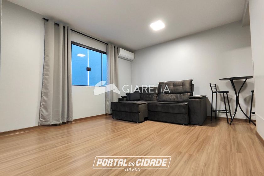 Apartamento para alugar - 49m&sup2; - CENTRO