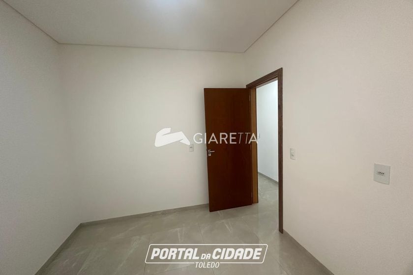 Casa &agrave; venda - 77m&sup2; - JARDIM COOPAGRO