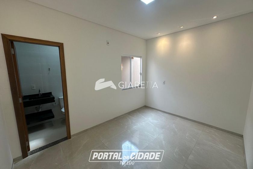 Casa &agrave; venda - 77m&sup2; - JARDIM COOPAGRO