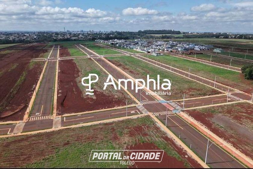 Terreno &agrave; venda - 282m&sup2; - CRISTO REI