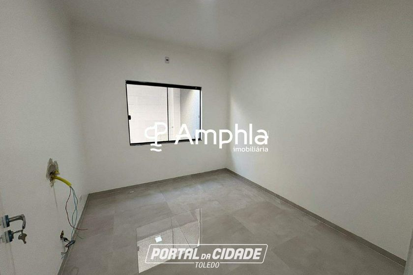Casa &agrave; venda - 60m&sup2; - Brazmadeira