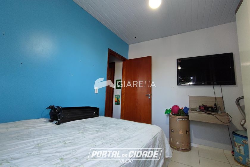 Casa para alugar - 65m&sup2; - JARDIM PANCERA