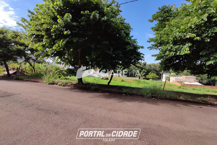 Terreno &agrave; venda - 360m&sup2; - JARDIM CONCORDIA
