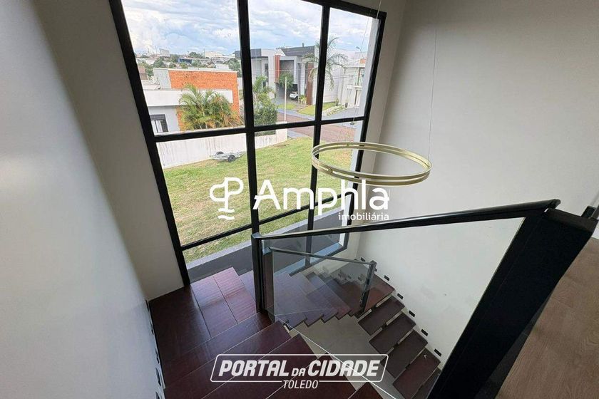 Sobrado &agrave; venda - 294m&sup2; - Cascavel Velho