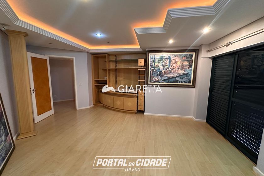 Apartamento &agrave; venda - 307m&sup2; - CENTRO