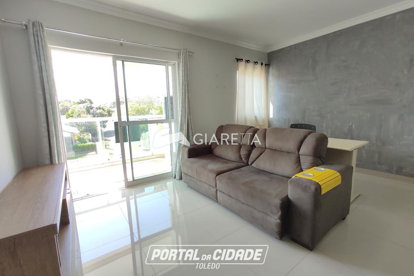 Apartamento para alugar - 73m&sup2; - JARDIM PANCERA