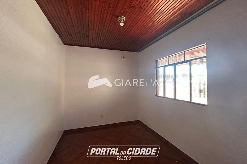 Casa para alugar - 97m&sup2; - JARDIM BRESSAN