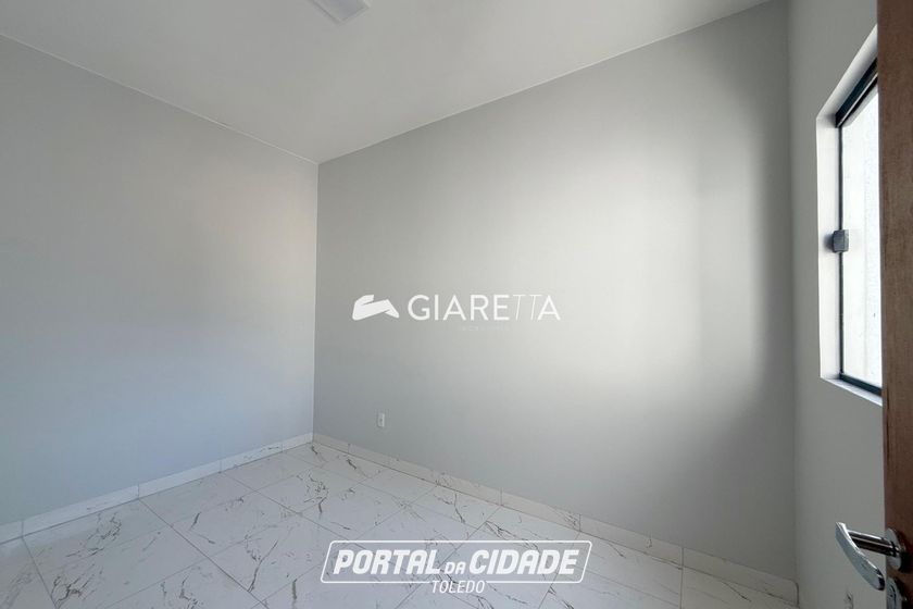 Casa &agrave; venda - 44m&sup2; - JARDIM COOPAGRO
