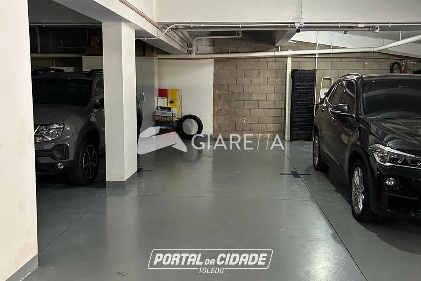 Apartamento para alugar - 125m&sup2; - CENTRO