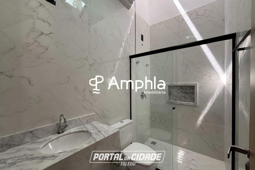 Sobrado &agrave; venda - 105m&sup2; - Coqueiral