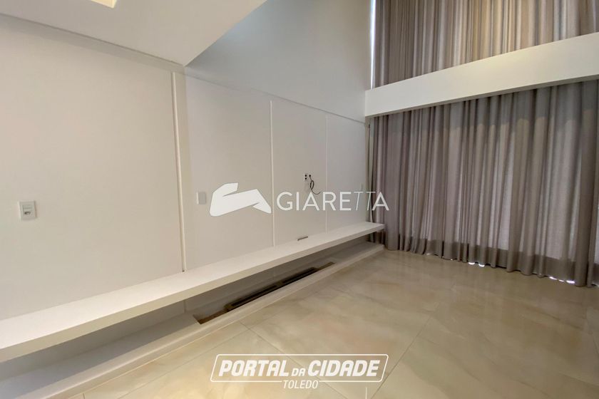 Sobrado &agrave; venda - 125m&sup2; - JARDIM TOCANTINS