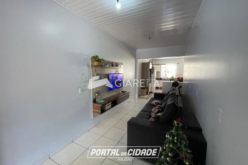 Casa &agrave; venda - 53m&sup2; - JARDIM S&Atilde;O FRANCISCO