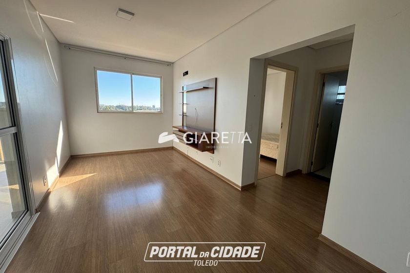 Apartamento para alugar - 84m&sup2; - VILA INDUSTRIAL