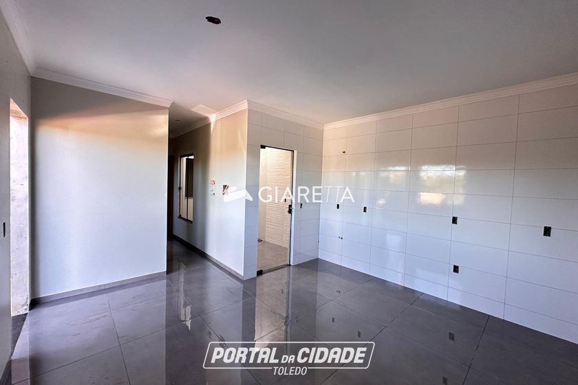 Casa &agrave; venda - 49m&sup2; - JARDIM COOPAGRO