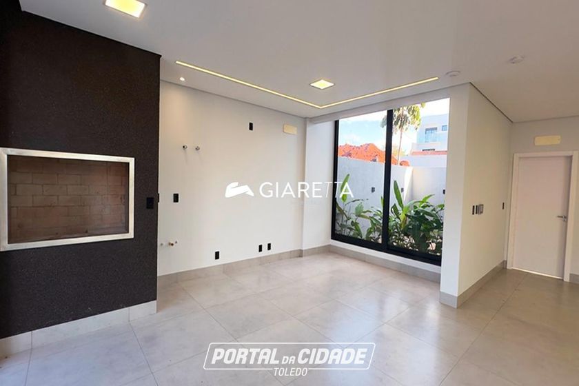 Sobrado &agrave; venda - 245m&sup2; - VILA INDUSTRIAL