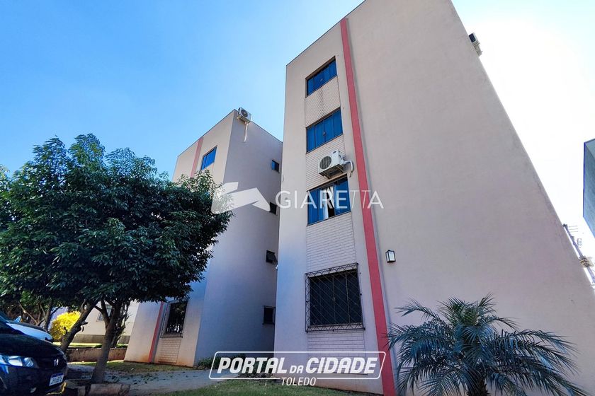 Apartamento para alugar - 49m&sup2; - CENTRO