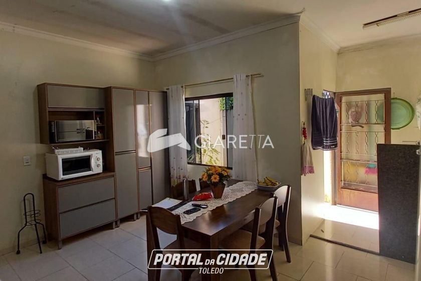 Casa para alugar - 130m&sup2; - JARDIM COOPAGRO