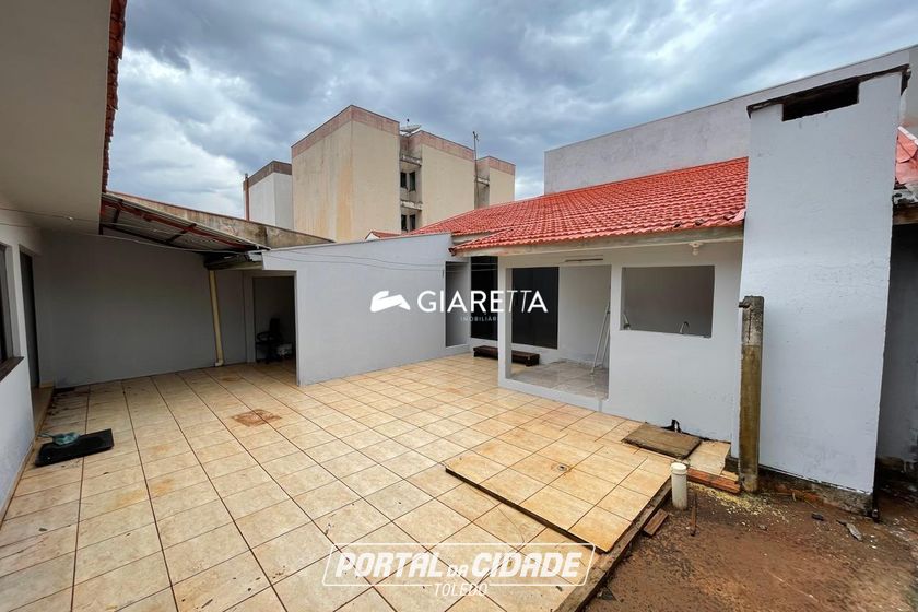 Casa para alugar - 150m&sup2; - JARDIM COOPAGRO