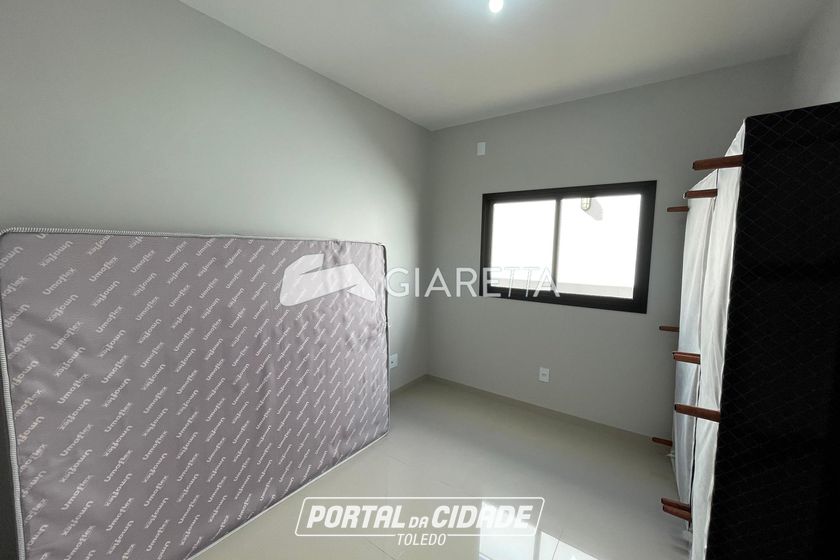 Casa para alugar - 106m&sup2; - JARDIM PANCERA