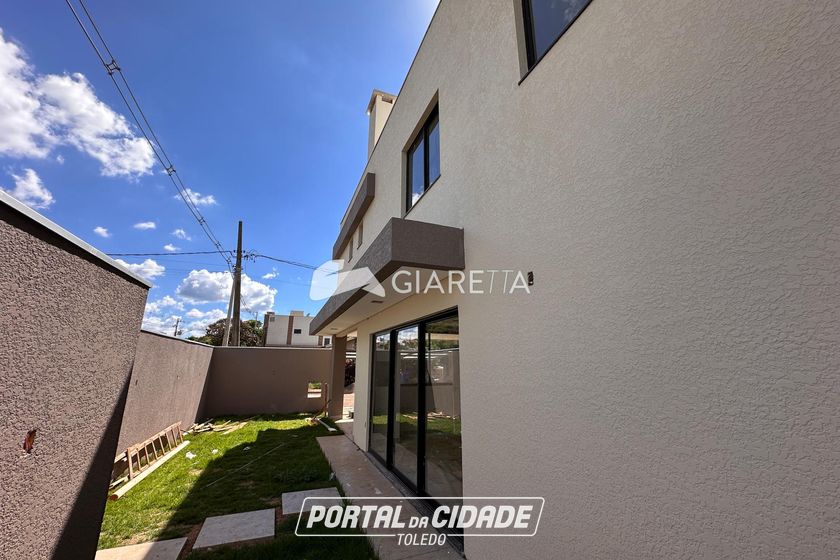 Sobrado &agrave; venda - 159m&sup2; - JARDIM PORTO ALEGRE